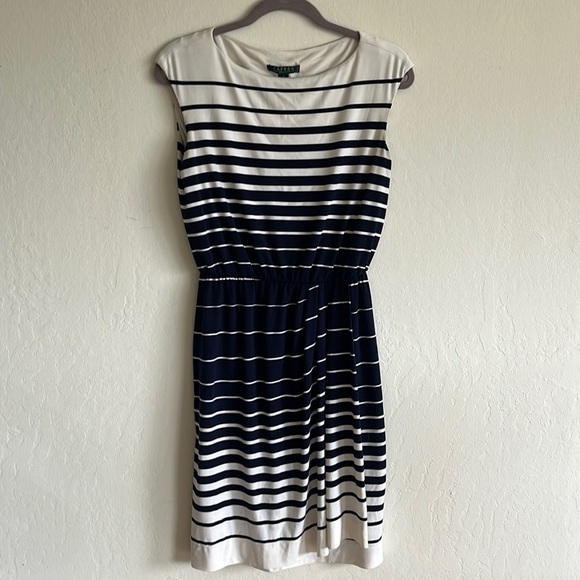 Lauren Ralph Lauren MIDI dress - Picture 2 of 4